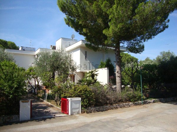 casa indipendente in vendita a Bari in zona Santo Spirito