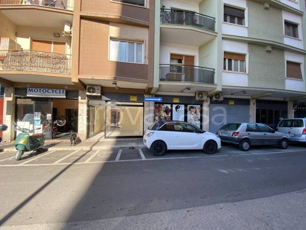 negozio in vendita a Bari in zona San Pasquale