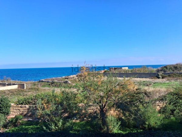 appartamento in vendita a Bari in zona Torre a Mare