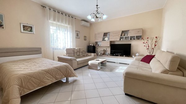 appartamento in vendita a Bari in zona Palese/Macchie