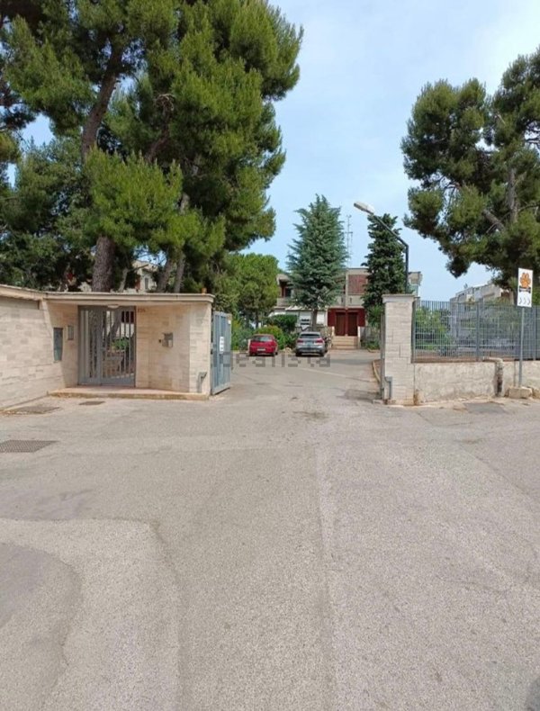 appartamento in vendita a Bari in zona Carbonara