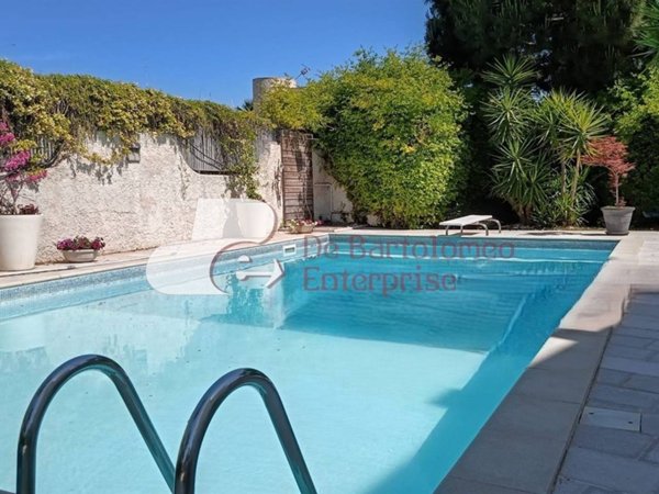 casa indipendente in vendita a Bari in zona Palese/Macchie