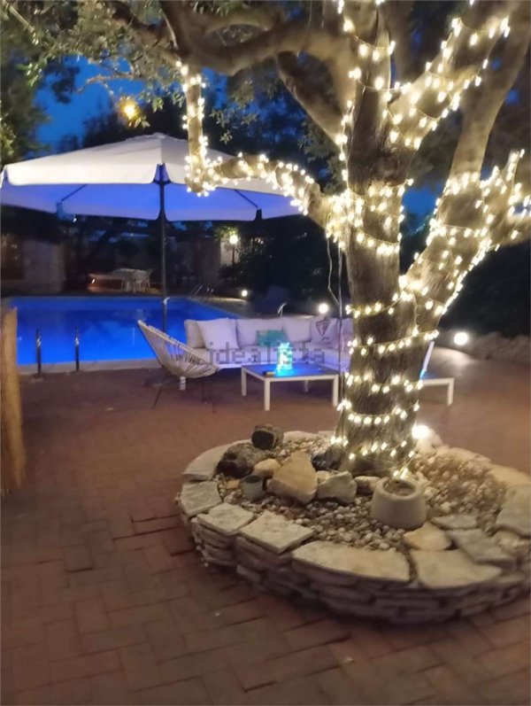 casa indipendente in vendita a Bari in zona Carbonara