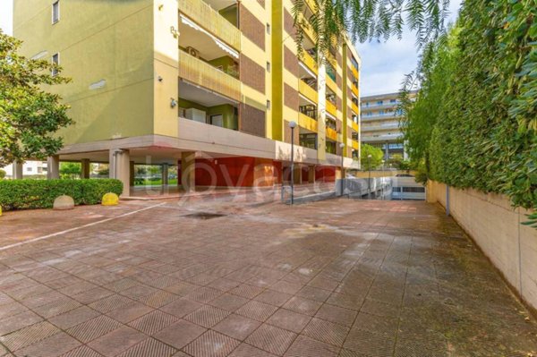 casa indipendente in vendita a Bari in zona Mungivacca