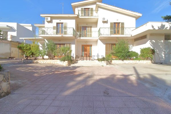 casa indipendente in vendita a Bari in zona Santo Spirito