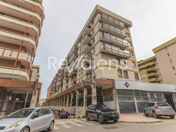 appartamento in vendita a Bari in zona Carrassi