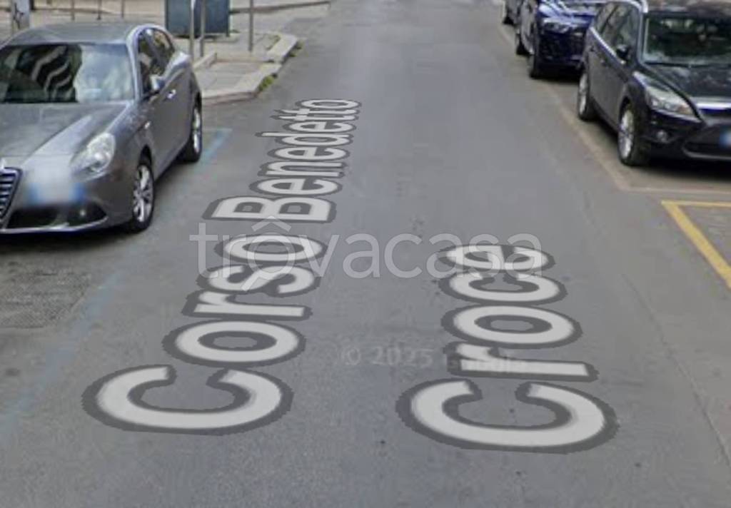 locale commerciale in vendita a Bari in zona Carrassi