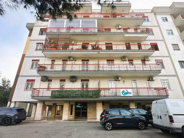 appartamento in vendita a Bari in zona Japigia