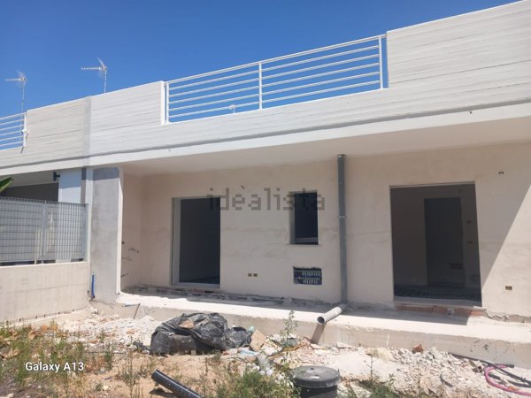 casa indipendente in vendita a Bari in zona Carbonara