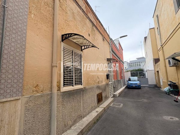casa indipendente in vendita a Bari in zona Carbonara