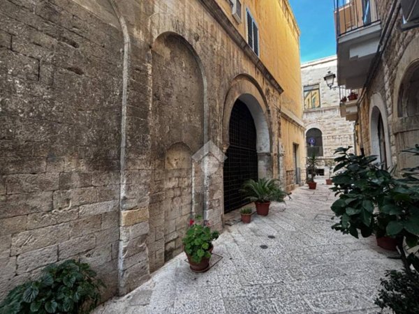 appartamento in vendita a Bari in zona Città Vecchia