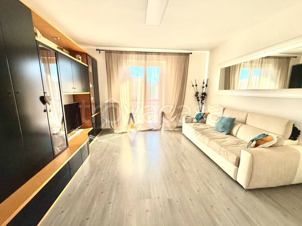 appartamento in vendita a Bari in zona Loseto