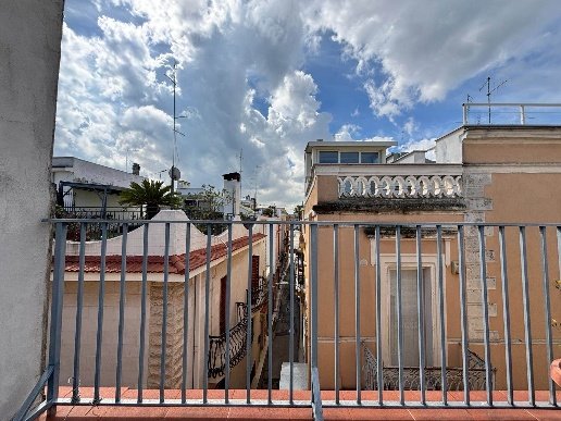 casa indipendente in vendita a Bari in zona Murat