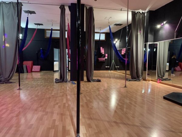 locale commerciale in vendita a Bari in zona Poggiofranco