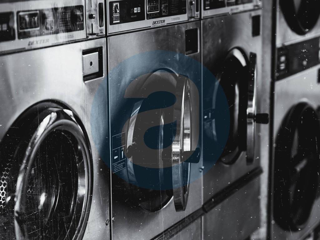 negozio in vendita a Bari in zona Libertà