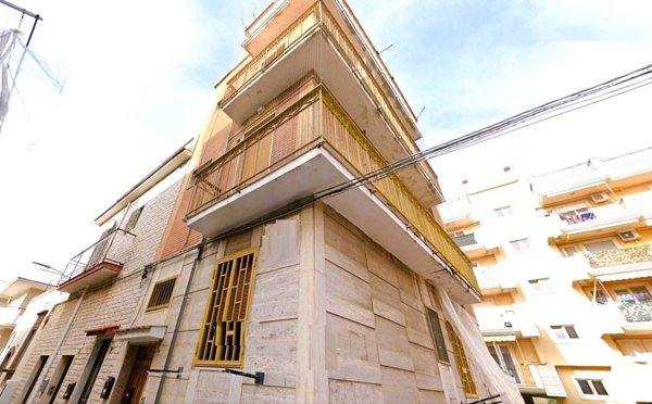 appartamento in vendita a Bari in zona Carbonara