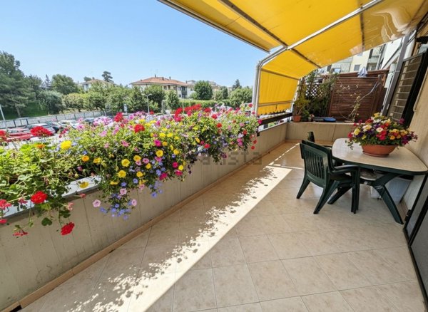 appartamento in vendita a Bari in zona Palese/Macchie