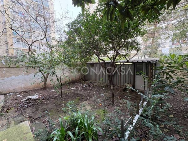 locale commerciale in vendita a Bari in zona Murat