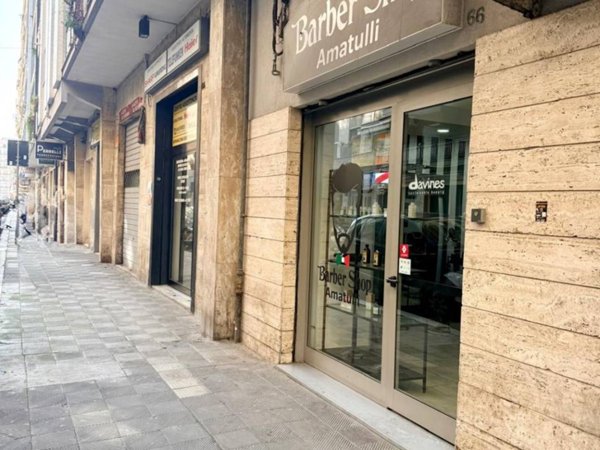 negozio in vendita a Bari in zona San Pasquale