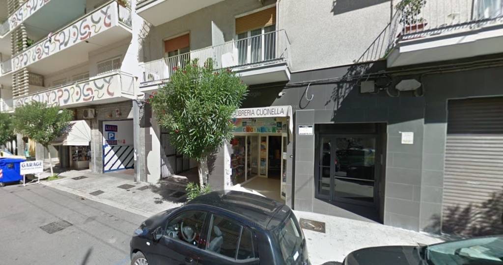 negozio in vendita a Bari in zona Madonnella