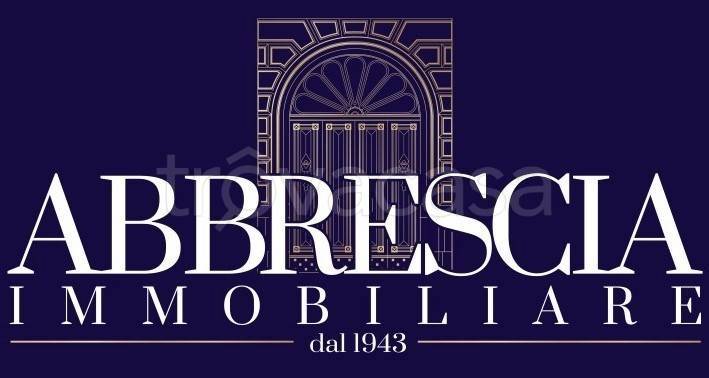 negozio in vendita a Bari in zona Murat