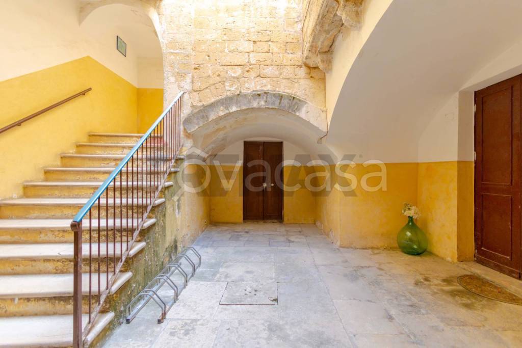 appartamento in vendita a Bari in zona Città Vecchia