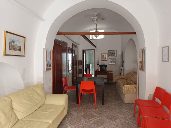 appartamento in vendita a Bari in zona Carbonara