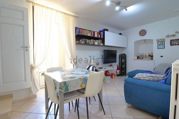 appartamento in vendita a Bari in zona Carbonara