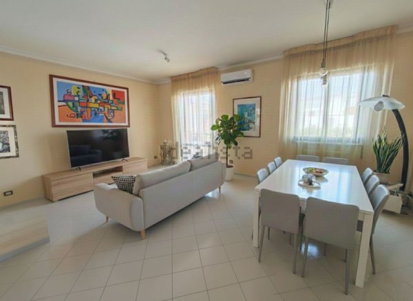 appartamento in vendita a Bari in zona Palese/Macchie