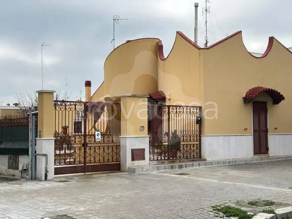 casa indipendente in vendita a Bari in zona Palese/Macchie