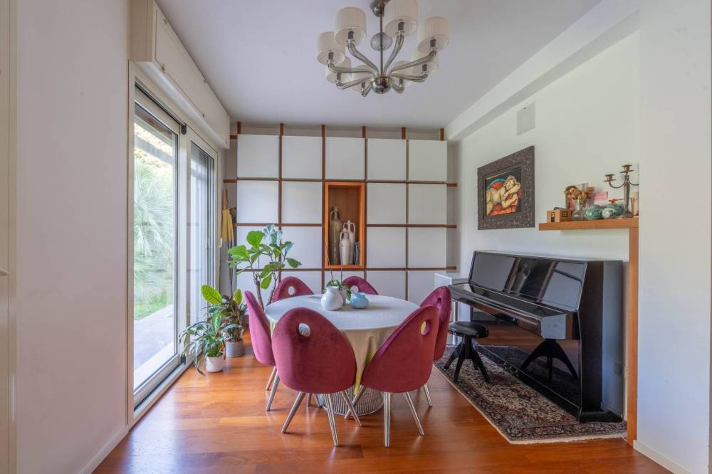 casa indipendente in vendita a Bari in zona Poggiofranco