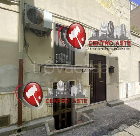 casa indipendente in vendita a Bari in zona Carbonara