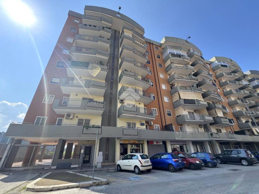 appartamento in vendita a Bari in zona San Paolo