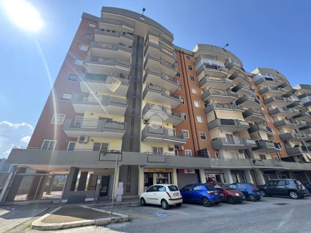 appartamento in vendita a Bari in zona San Paolo