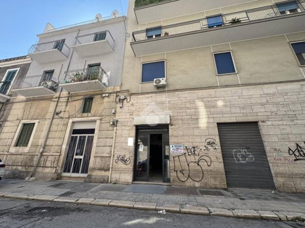 locale commerciale in vendita a Bari in zona San Pasquale