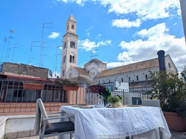 appartamento in vendita a Bari in zona Città Vecchia
