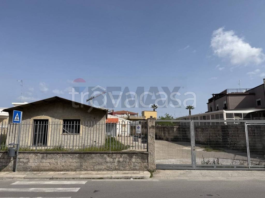 casa indipendente in vendita a Bari in zona Carbonara