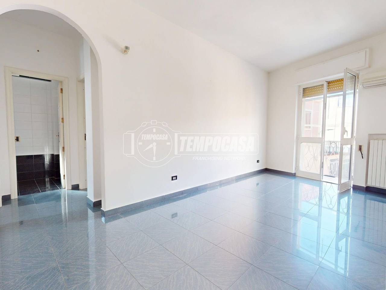 appartamento in vendita a Bari in zona Carbonara