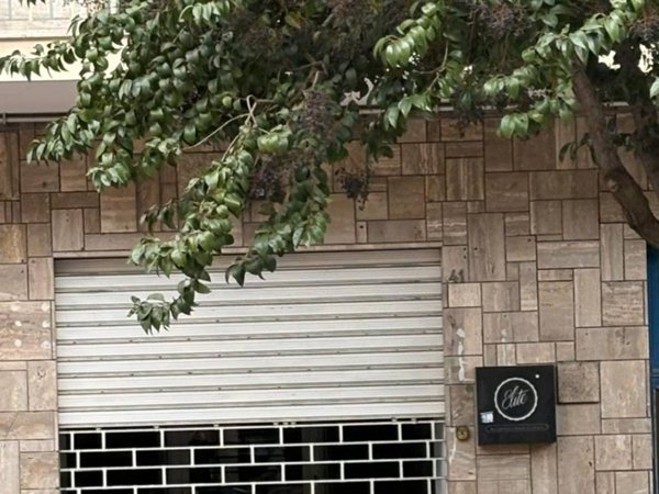 negozio in vendita a Bari in zona Murat