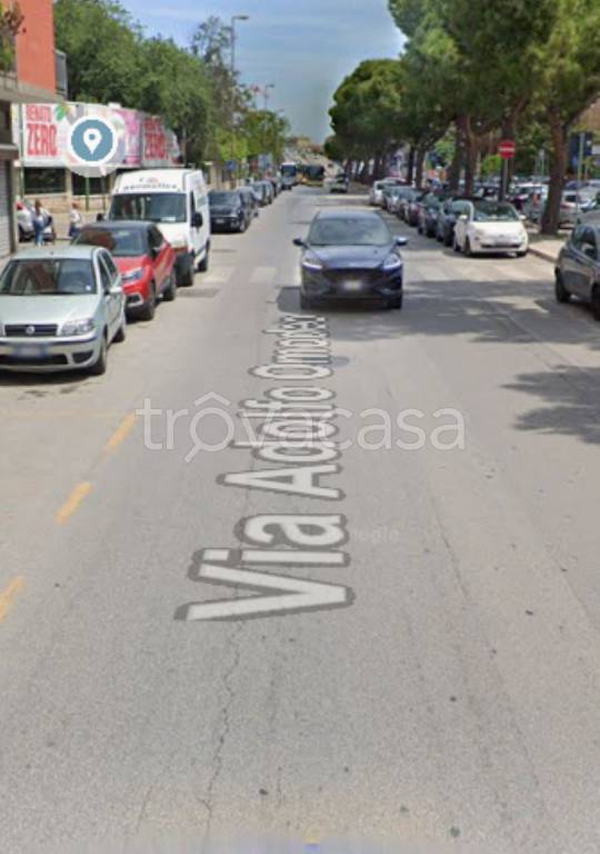 negozio in vendita a Bari in zona San Pasquale