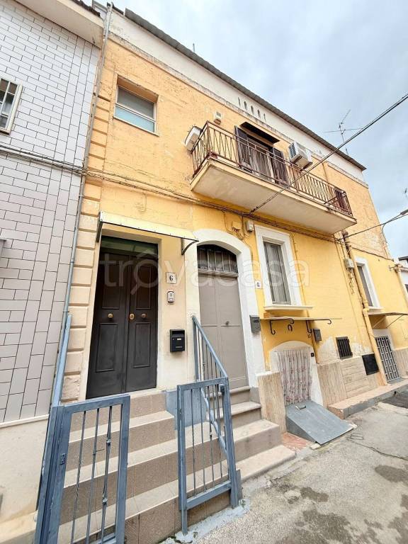 appartamento in vendita a Bari in zona Carbonara