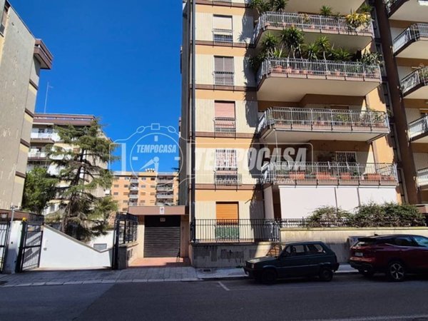 appartamento in vendita a Bari in zona Poggiofranco