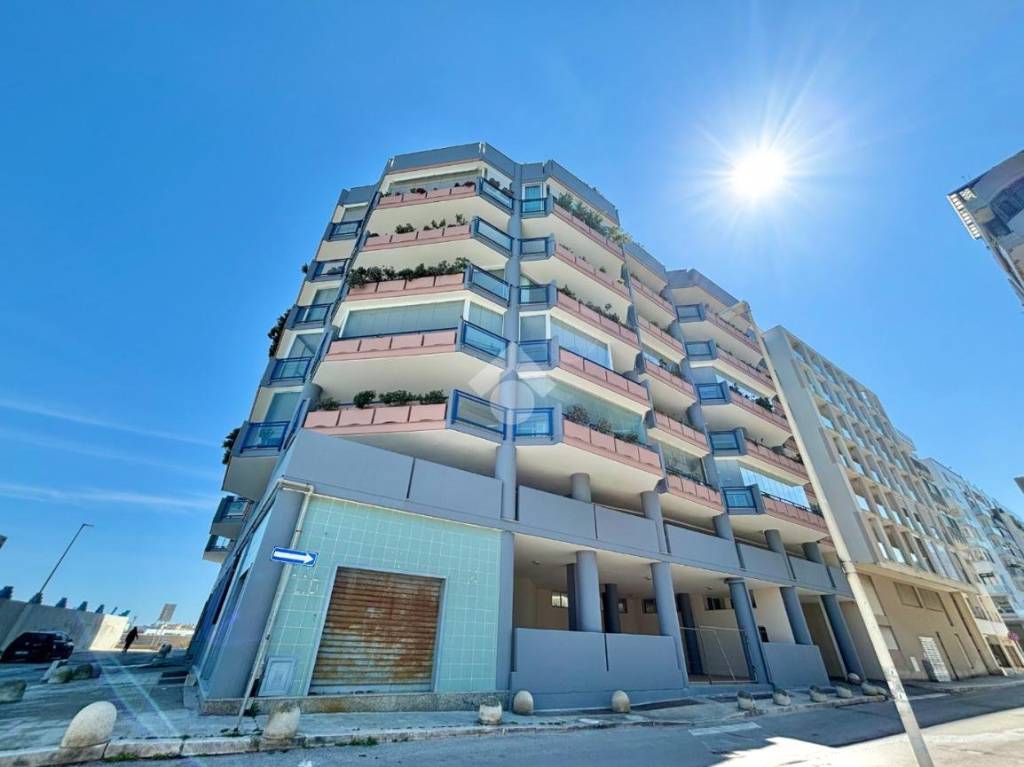 appartamento in vendita a Bari in zona San Girolamo