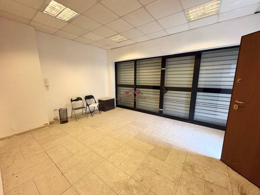 negozio in vendita a Bari in zona San Pasquale