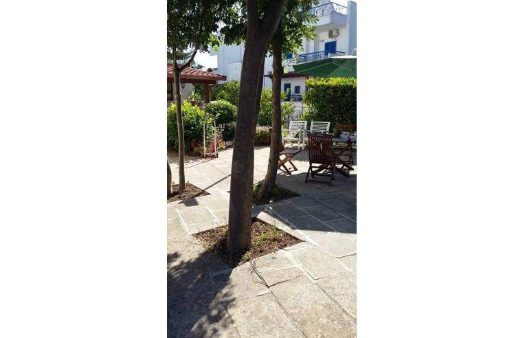 casa indipendente in vendita a Bari in zona Torre a Mare