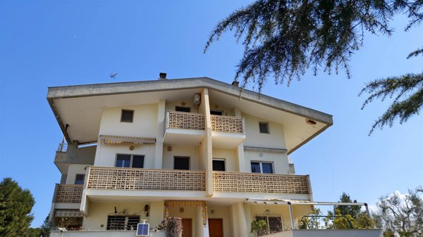 appartamento in vendita a Bari in zona Carbonara