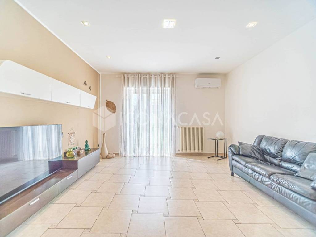 appartamento in vendita a Bari in zona Japigia