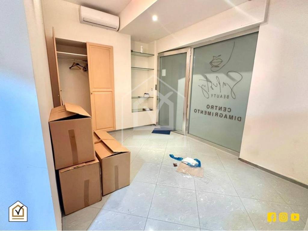 negozio in vendita a Bari in zona San Pasquale