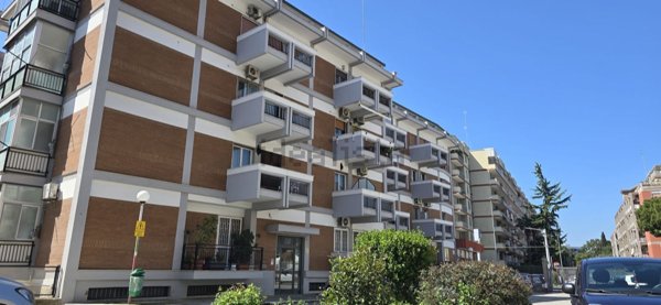 appartamento in vendita a Bari in zona Poggiofranco