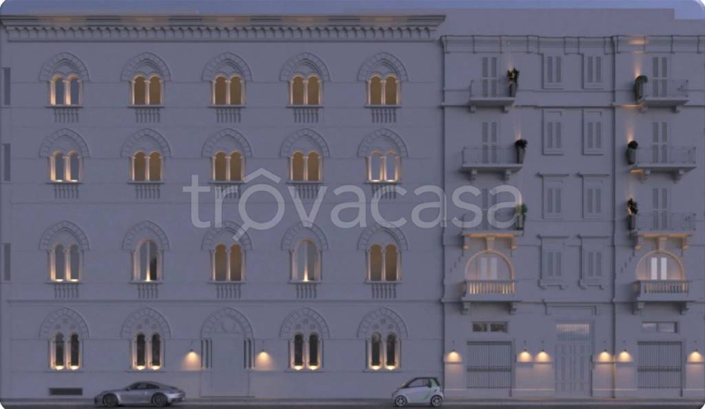 negozio in vendita a Bari in zona Murat